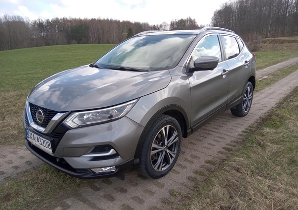 Nissan Qashqai cena 69990 przebieg: 70000, rok produkcji 2018 z Kartuzy małe 277